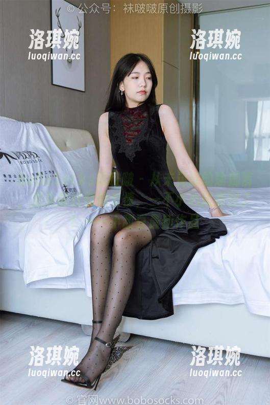 BoBoSocks袜啵啵 - 从未见过的瑜伽裤，里头的丝就像爱情，一不小心就撩到了！——小甜豆最新作品