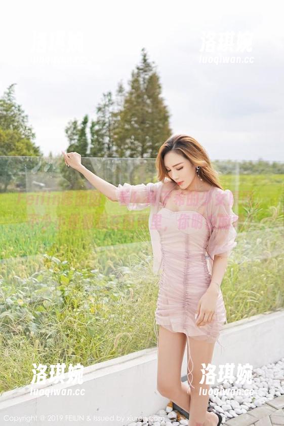 Feilin嗲囡囡 - 看！周于希的少女原图，不少小梗都藏在图包里，你明白的吧？