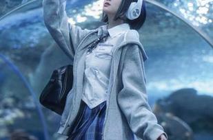 这个‘免费作品’是怎么回事？Halo_酱的裸足居然让我忘了时间