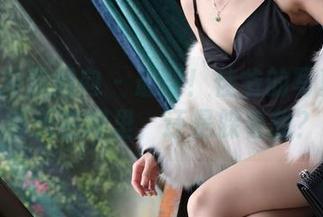 IESS异思趣向 – 最新！佳爷的写真集：春天在哪里，还是躲着我？