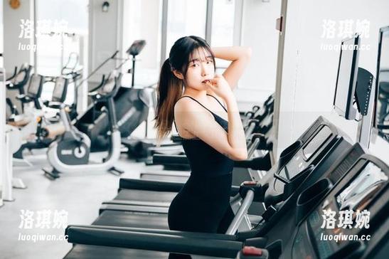 Sonson(손손)的女仆图包：你的梦中情仆，还是神奇的女友？