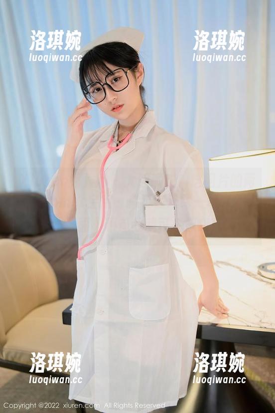 Xiuren秀人网 - 大胆联想！这图片的两个summer宝宝，似乎在演绎一场‘双人’会面，不带我我可生气哦！