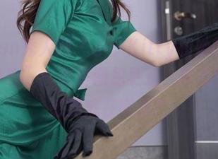 Xiuren秀人网 – 小夕Kitty和她的高跟鞋“争鸣”：重磅图包更新，时尚的尺度感到底在哪里？