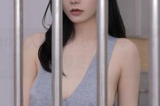 Xiuren秀人网 – 水水姐的学妹时光，没光却更美！