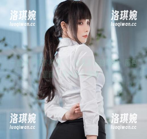 一智智“观察柠檬”，这无圣光的场景，图包里藏了不少的小趣味！