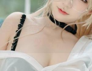 这一季的圣诞壁纸，七七娜娜子又会放多少糖？