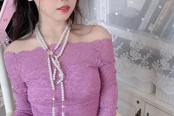古风温泉？？不呆猫在这里，点击在线图片，偶尔见到水珠滑落。