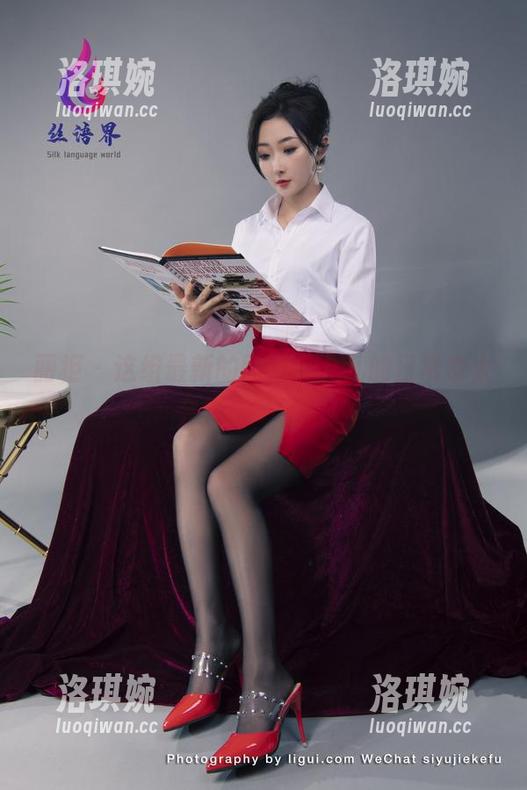 丽柜 - 这组最新的图片,允儿的日常也太会“玩”了吧! 丽柜 - 这组最新的图片,允儿的日常也太会“玩”了吧!