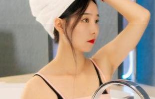 丽柜 – 对话敏儿：你跌倒了吗？还是被这甜心作品集迷得站不稳？