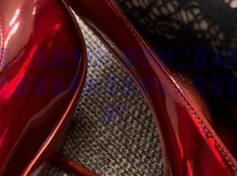 微密圈 – 私拍大作！保守的二舅妈图集：你见过库里油亮丝是怎样让人失去理智的嘛？