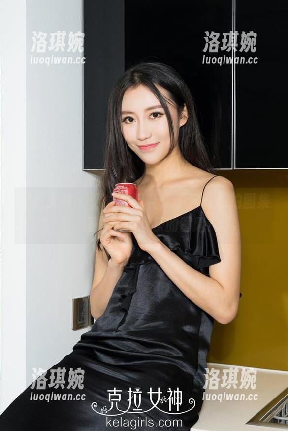 克拉女神 - 忆之高跟鞋，不只是私拍图集，还是一场欢乐的冒险！