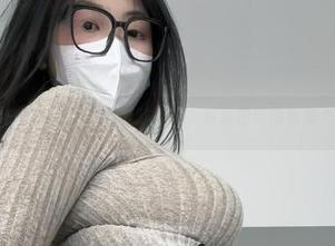 微密圈 – 可爱的肉巴的紫色梦幻全集，真是把我的想象力玩得飞起！