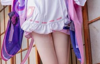 女神降临，咬人小小兔的COS套图与众不同！