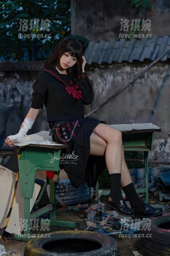 咬人小小兔的小剧场：水手服原图与难以言喻的福利