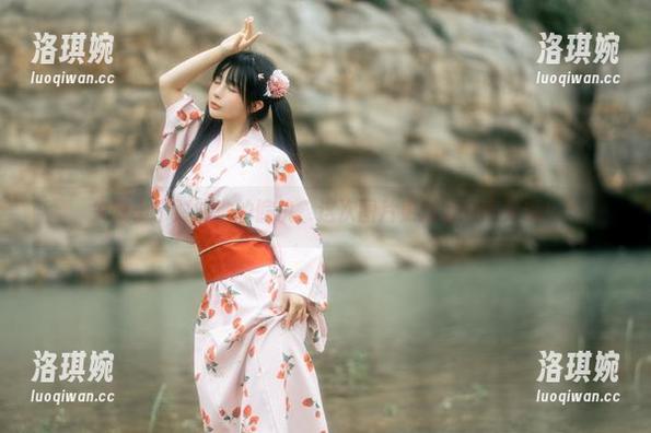 失眠小宁对泳池的偏执,这次图片更新有点意外哦! 失眠小宁对泳池的偏执,这次图片更新有点意外哦!