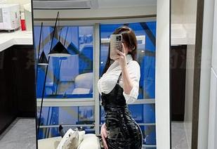 微密圈 – 奔跑的晶骡儿和她的温柔：网盘里存着什么？