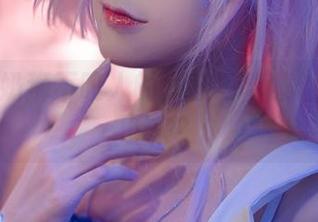 为什么奶狮不咬人的女孩写真集让人停不下来？