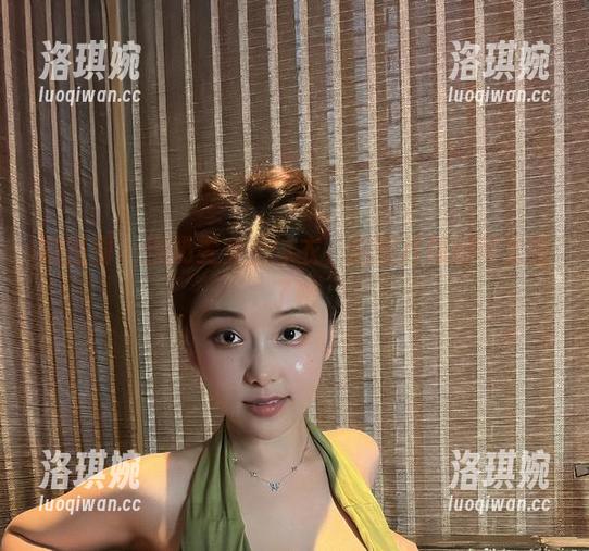 微密圈 - 当奶雯穿上泳衣,这图片福利可太香了吧 微密圈 - 当奶雯穿上泳衣,这图片福利可太香了吧