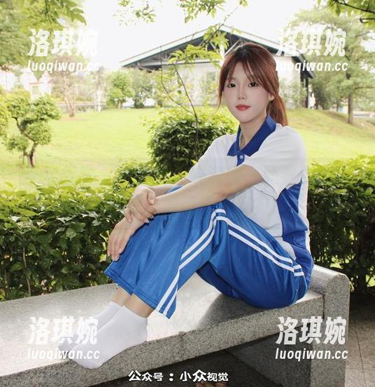 小众视觉 - 嘤嘤的皮衣套图,让我对皮革的爱又加深了一层? 小众视觉 - 嘤嘤的皮衣套图,让我对皮革的爱又加深了一层?