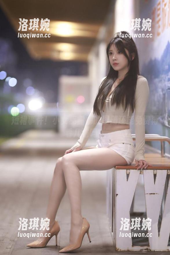 短裙事件!小女巫露娜的图册还能免费再看几遍吗? 短裙事件!小女巫露娜的图册还能免费再看几遍吗?