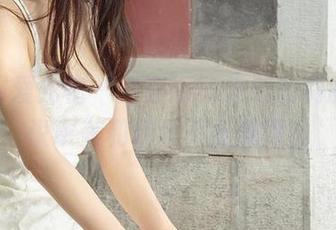 尤果网爱尤物 – 白亦ada定制的制服，谁说审美和舒适不能兼得？