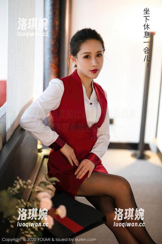 尤蜜荟 - 谭小灵的比基尼，最新图库，不知道该聚焦脸还是身材…