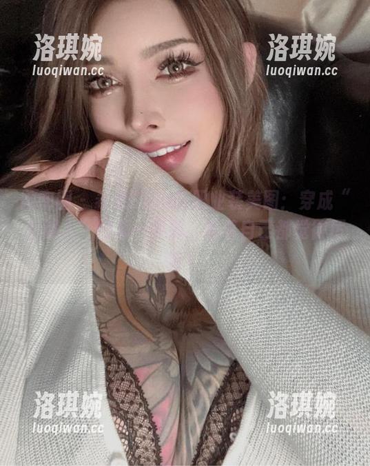 微密圈 - 希希Gina的职业装美图：穿成“女强人”的那一霎那，看着自己都觉得厉害！