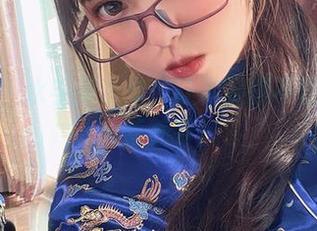 微密圈 – 水手服合集：让你捉摸不透的张思允营养餐！