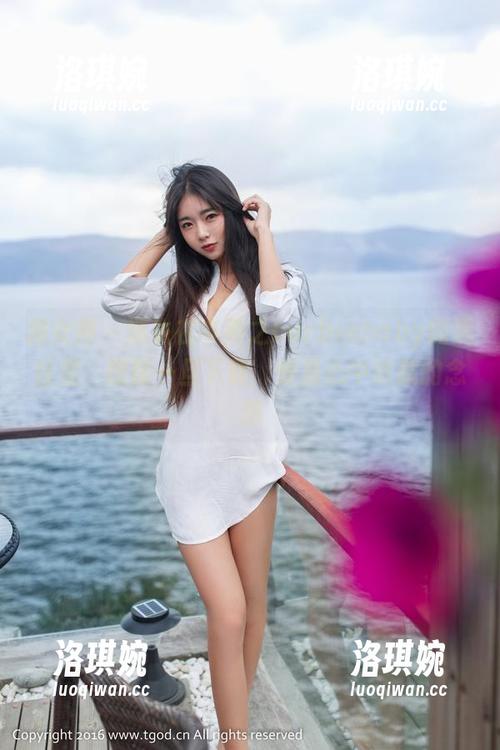 推女神 - 迷失在岑苑之barbiebaby的黑丝里，原图一旦下载，便是心中珍藏的念想
