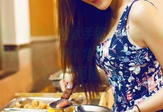 推女神 – 莫雅淇的水手服最新版合集，让人忍不住想问：哪个角色最适合她？这不是个角度问题，哦。