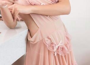 果团网 – 莫雅淇在花嫁造型里，掀开网盘的写真面纱