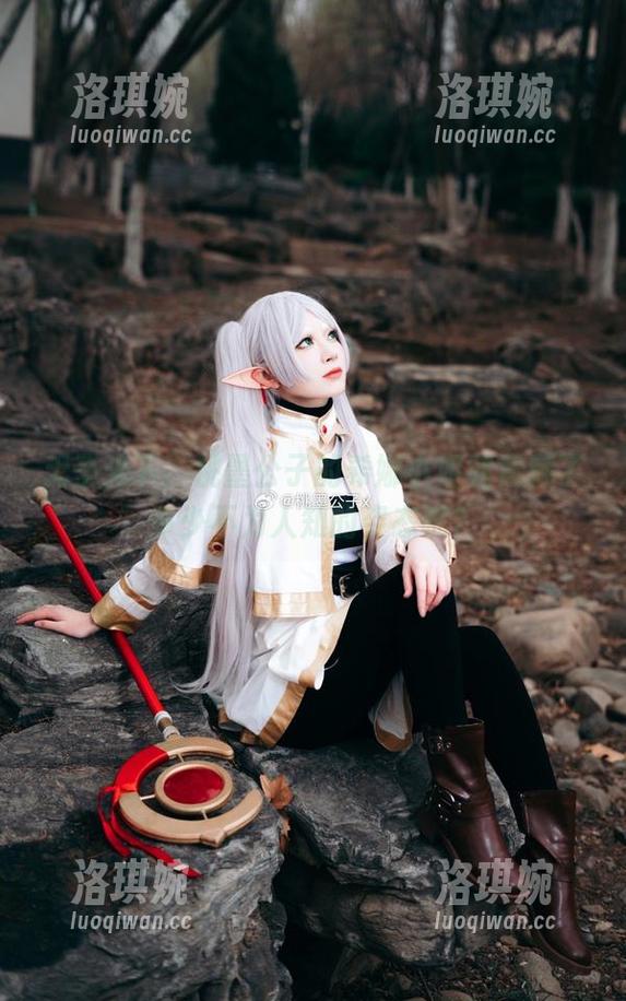 无圣光下,桃墨公子的希娜小姐究竟藏了多少不为人知的姿态呢? 无圣光下,桃墨公子的希娜小姐究竟藏了多少不为人知的姿态呢?