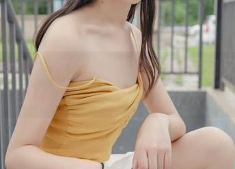 梦丝女神 – 高清黑白，璇璇的图包又让我想起了……冬天的白开水？