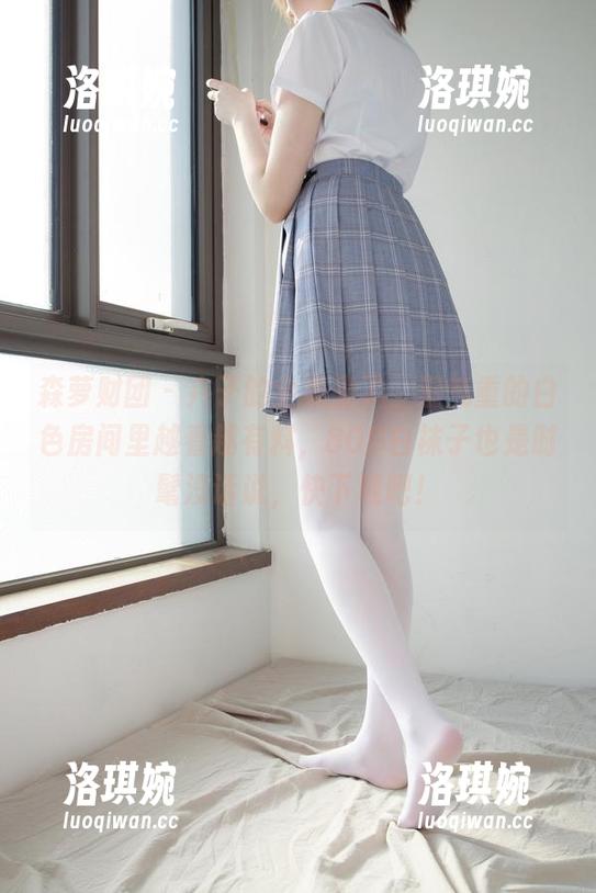 森萝财团 - 卉子的全集来了，湿气重的白色房间里越看越有料，80D白袜子也是时髦没话说，快下载吧！