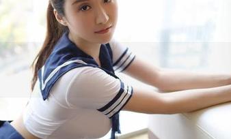 模范学院 – 明明我已经看了沈梦瑶的可爱写真图册，但每次都像看到新的一样，奇怪吗？