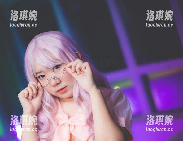 走过路过不要错过，甜糖大魔王的粉嫩兔兔cos图集，姑且一看吧