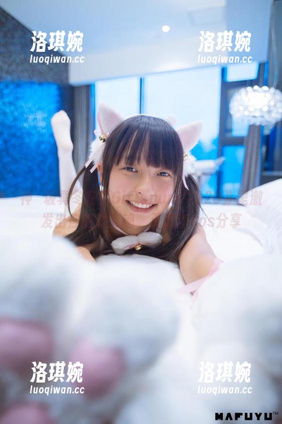 神楽坂真冬在《Girlspunk2020》里激发出你的朋克魂，无修版cos分享