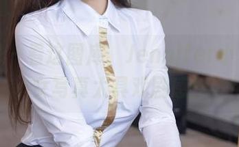 秀人网 – 看这图库，Jennifer小若的少女写真太具戏剧感！