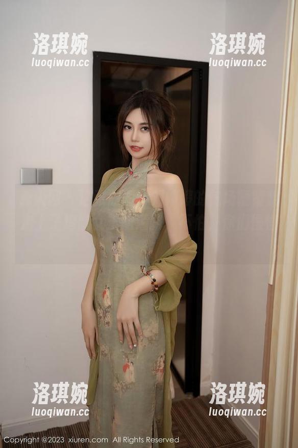 秀人网 - 这张原图，刘婷婷的气场鞭策我走上了追随女王的道路，不怕，你们慢慢来！