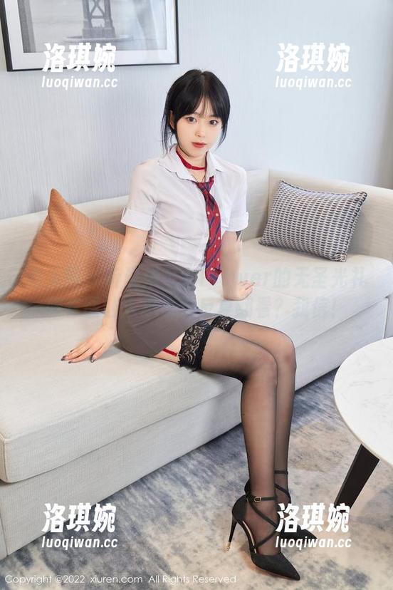 秀人网 - 听说朱可儿Flower的无圣光礼服套图让人忍不住反复翻看？我信！