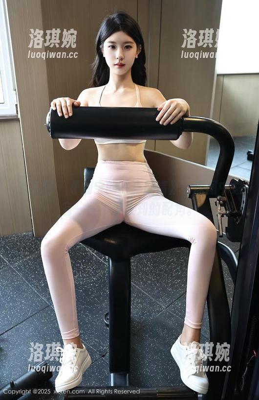 秀人网 - 《灿宝的写真剧情》，原图中总有一些不为人知的配角。
