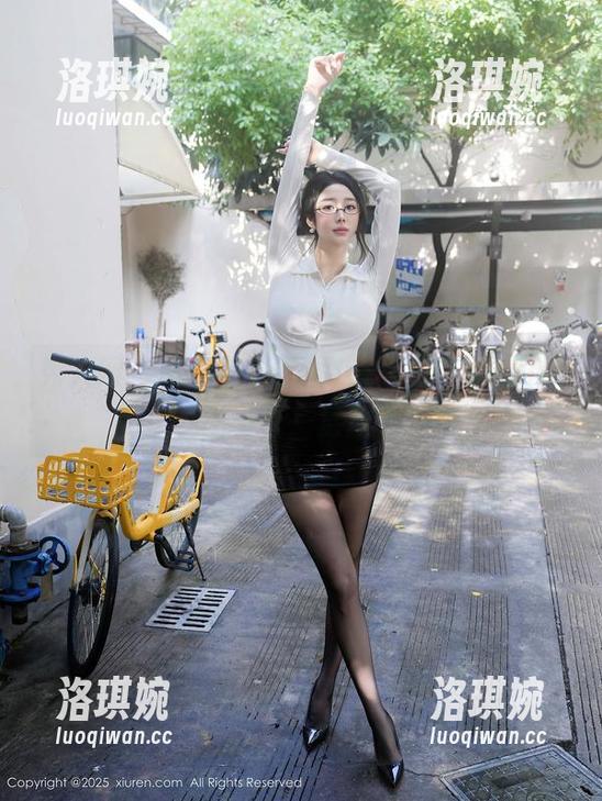 秀人网 - 甜七七版的图库,内衣让她的作品多了一层趣味 秀人网 - 甜七七版的图库,内衣让她的作品多了一层趣味