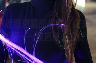 秀人网 – 原图潜藏的细节：糯美子mini的女仆制服……我应该怎么评价呢？