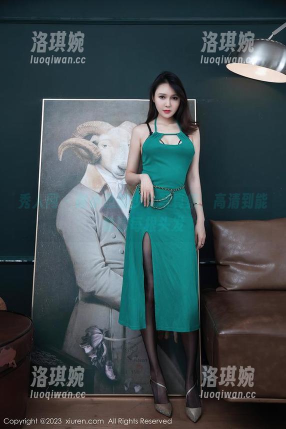 秀人网 - 谢小葱的少女写真集，高清到能数清每根头发