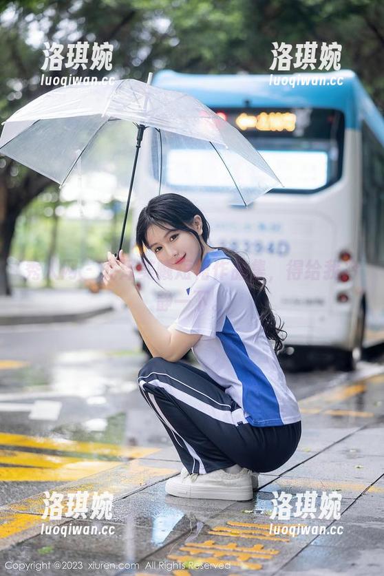 秀人网 - 龙泽美曦短裙作品集，得给我冷静一下。