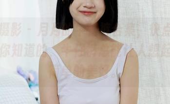 绮梦摄影 – 月月的牛仔裤合集，快点来下载！你知道的，牛仔裤总能让人想起那种简单的美好。
