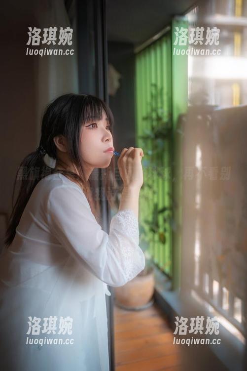 黑旗袍合集！最新自闭颜球球，再不看别说我没提醒你！