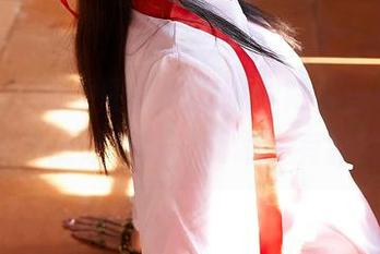 蜜桃社 – 制服图集大揭晓，陆萱萱Cecilia的变化能让你对“制服”有新的理解
