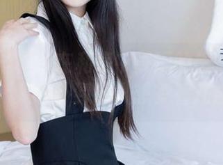 袜啵啵 – 稚予在私房中展现的银行制服之美，竟意外到让人想多看几遍。