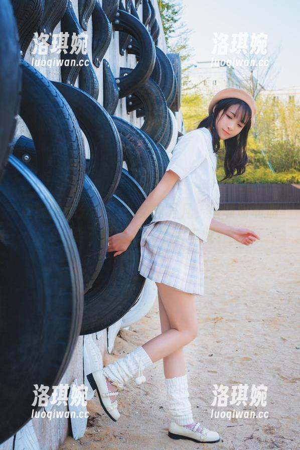 穹妹图库分享：当女神下凡，西呱呀呀呀要不要考虑开个大丰收？
